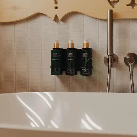Vila Lovelia Luxury & Jacuzzi Zakopane